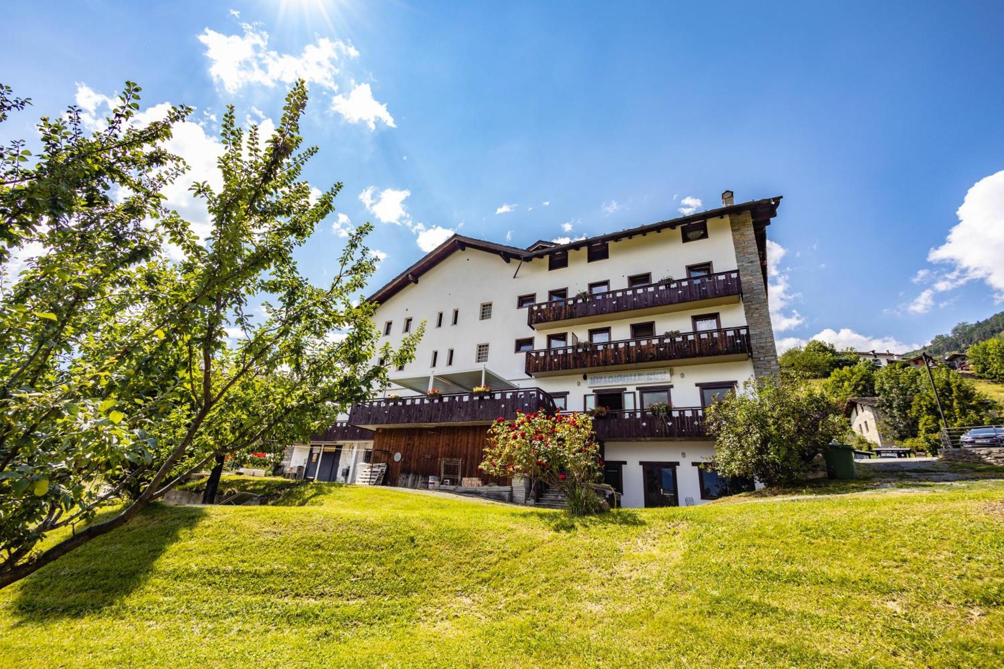 Hotel Saint Nicolas Gran Paradiso Exterior photo